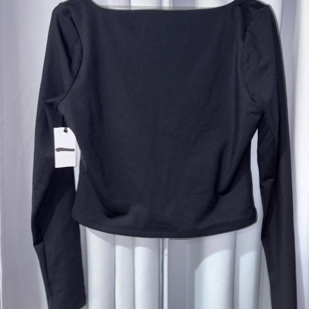 Leith Black Long Sleeve Women's Top NWT size large - Picture 3 of 4